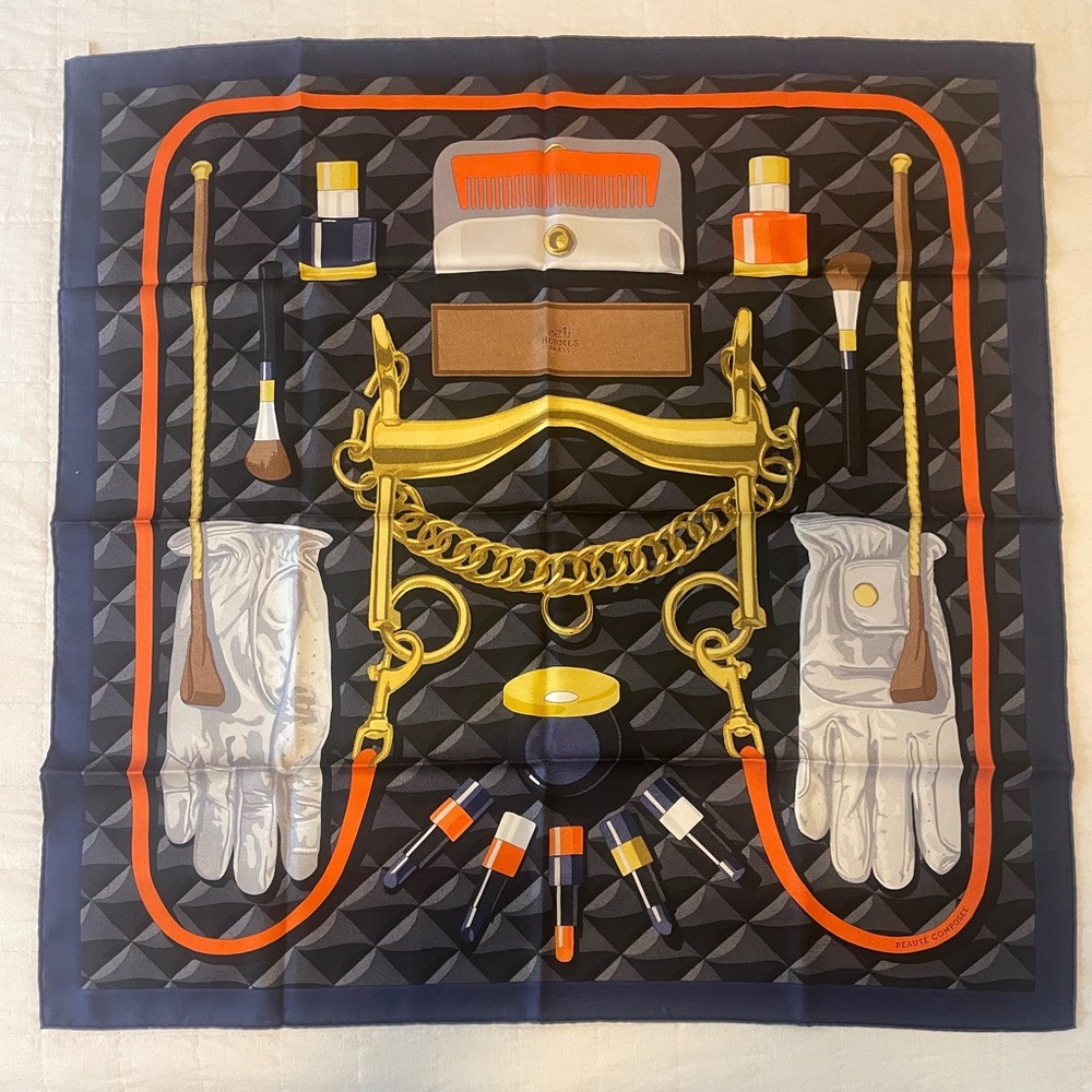 Hermès Beaute Composee scarf 90